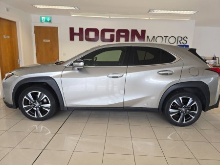 2021 Lexus UX - photo 4