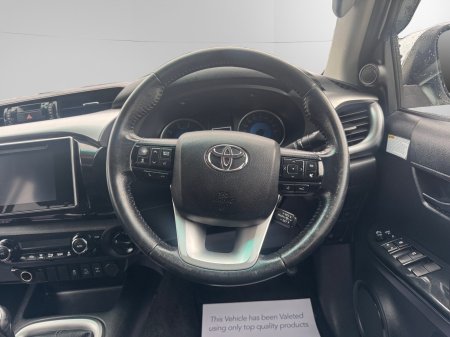2020 Toyota Hilux - photo 12
