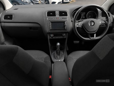 2015 Volkswagen Polo - photo 11