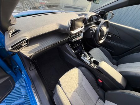 2021 Peugeot 208 - photo 55