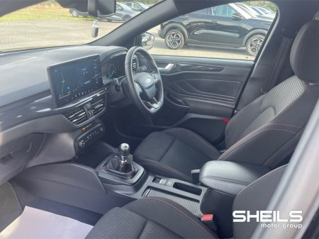 2022 Ford Focus - photo 5