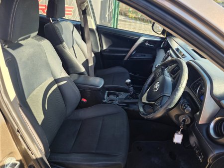 2015 Toyota RAV4 - photo 8