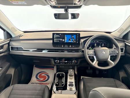 2026 Mitsubishi Outlander - photo 21