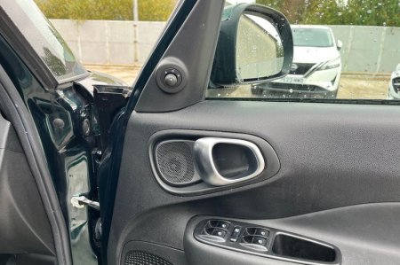 2021 Fiat 500L - photo 24