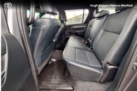 2023 Toyota Hilux - photo 7