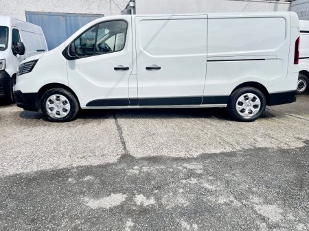 2024 Renault Trafic - photo 25