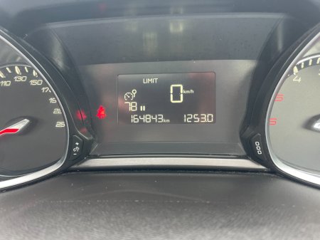 2018 Peugeot 308 - photo 16