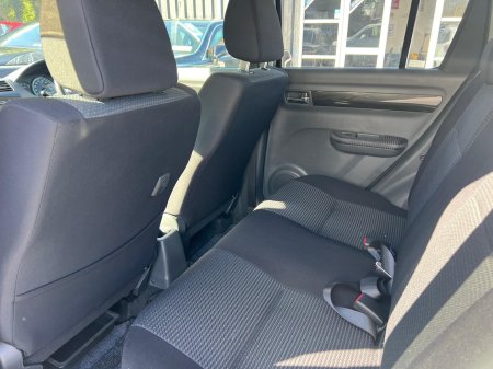 2010 Suzuki Swift - photo 15