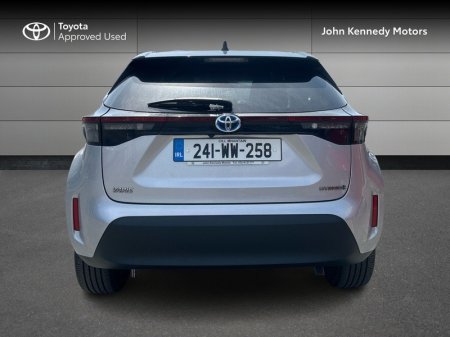 2024 Toyota Yaris Cross - photo 4