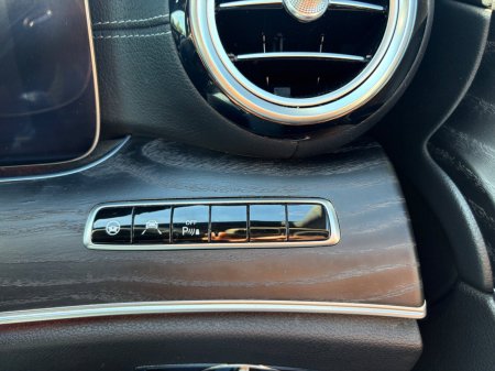 2017 Mercedes-Benz E-Class - photo 26