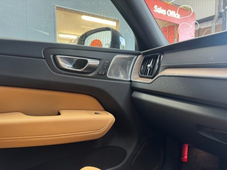 2021 Volvo XC60 - photo 15