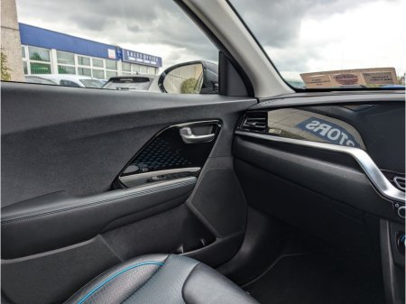 2022 Kia Niro - photo 19