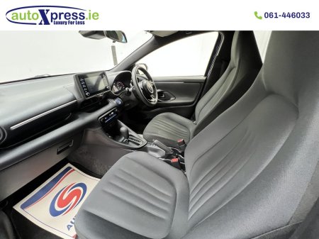 2022 Toyota Yaris - photo 14