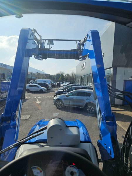 2025 New Holland NEW HOLLAND T5.120EC - photo 4