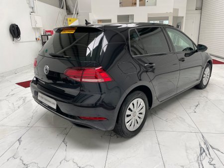 2018 Volkswagen Golf - photo 3