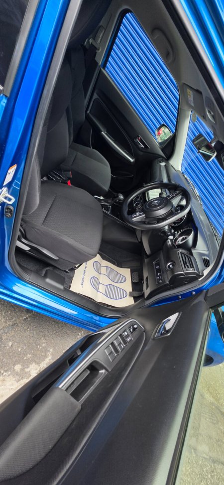 2023 Suzuki Swift - photo 5