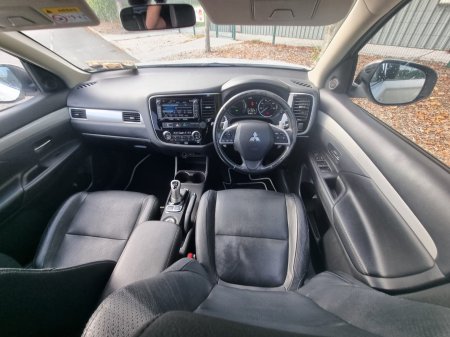 2015 Mitsubishi Outlander - photo 23