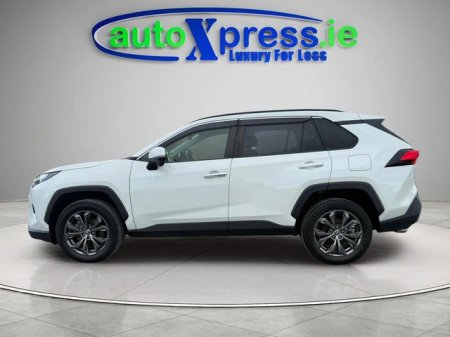 2022 Toyota RAV4 - photo 7