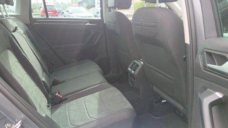 2023 Volkswagen Tiguan - photo 6