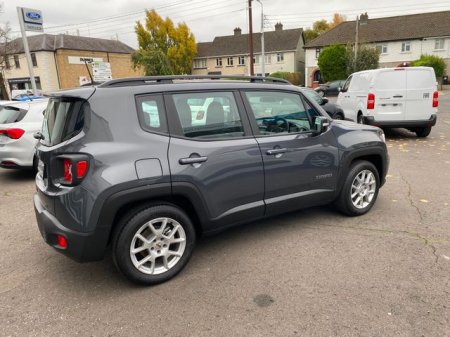 2024 Jeep Renegade - photo 8