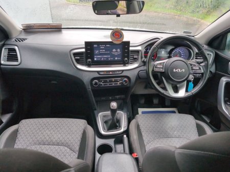 2023 Kia Ceed - photo 4
