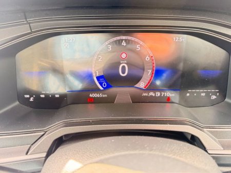 2025 Volkswagen Polo - photo 24