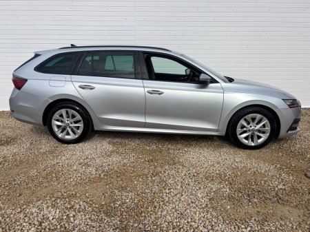 2021 Skoda Octavia - photo 4