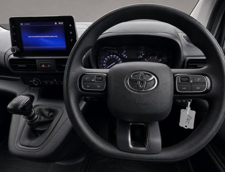 2023 Toyota Proace City - photo 13