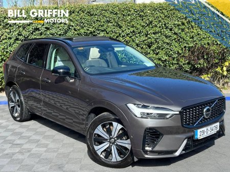 2023 Volvo XC60 T6 PLUS DARK AWD 2.0 HYBRID ** HUGE SPEC ** // TILT & SLIDE OPENING PAN ROOF // 360 PARKING CAMERAS
