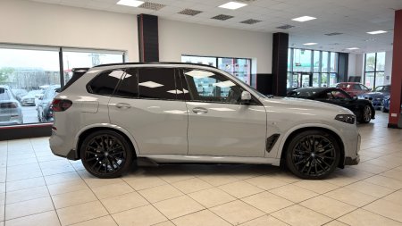 2025 BMW X5 - photo 29