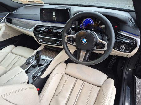 2017 BMW 5-Series - photo 15