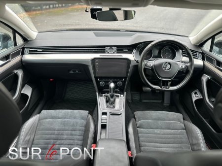 2018 Volkswagen Passat - photo 16