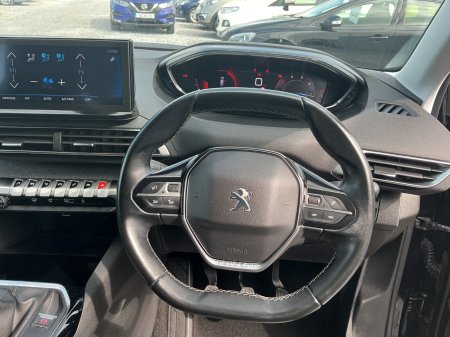 2021 Peugeot 5008 - photo 19