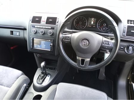 2014 Volkswagen Touran - photo 2