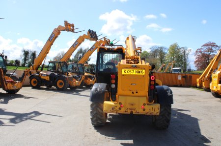 0 JCB  - photo 4