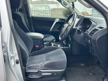 2021 Toyota Land Cruiser - photo 13