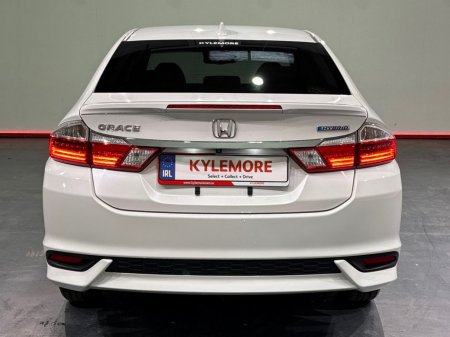 2019 Honda Grace - photo 4