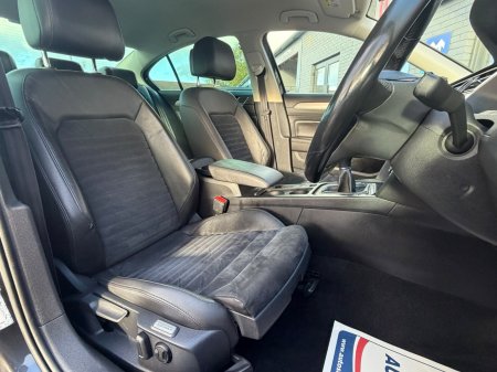 2020 Volkswagen Passat - photo 7