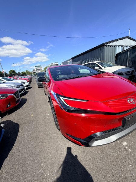 2023 Toyota Prius - photo 12