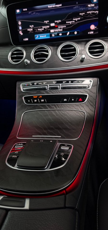 2021 Mercedes-Benz E-Class - photo 32