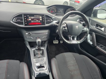 2017 Peugeot 308 - photo 16