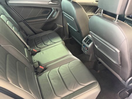 2018 Volkswagen Tiguan - photo 18