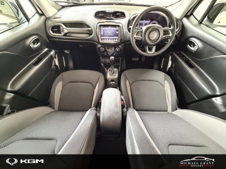 2024 Jeep Renegade - photo 11
