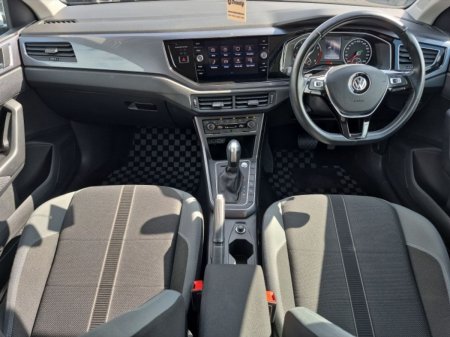 2021 Volkswagen Polo - photo 2