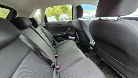 2020 Volkswagen Polo - photo 16