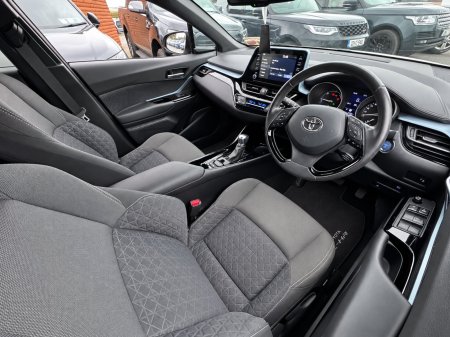 2021 Toyota C-HR - photo 8