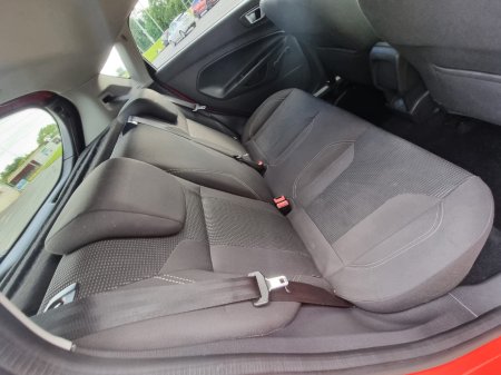 2017 Ford Fiesta - photo 15