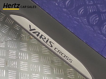 2023 Toyota Yaris - photo 10