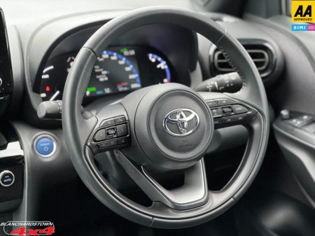 2023 Toyota Yaris - photo 10