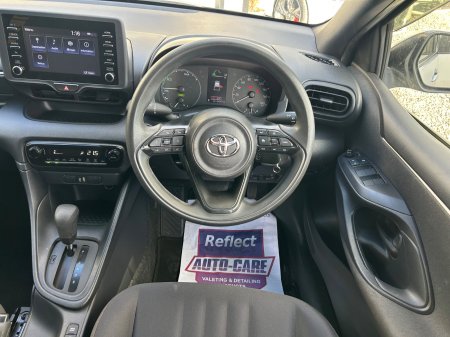 2021 Toyota Yaris - photo 10